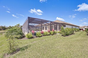 House (3 Bedrooms) | Interior - Golf, Swim, Shop & More: Luxury Retreat in Naples! (Naples)