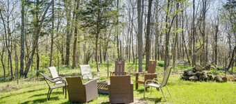 온수 욕조, 데크 & 파이어 핏: 시크한 루이빌 홈!