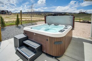 House (4 Bedrooms) | Interior - 3 Mi to Bear Lake: Home w/ Hot Tub & Huge Patio! (Garden City)