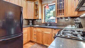 Cottage (1 Bedroom) | Interior