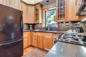 Cottage (1 Bedroom) | Intérieur