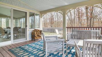House (3 Bedrooms) | Front of property