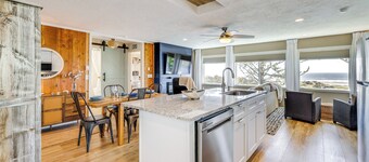 Walk to Winema Road Beach: Home w/ Hot Tub!