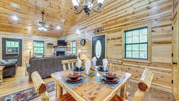 House (1 Bedroom) | Interior