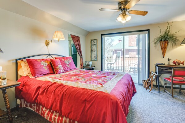 House (5 Bedrooms) | Interior