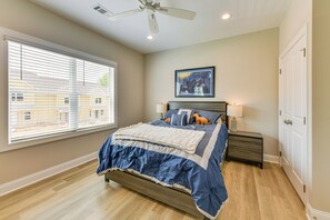 Apartment (2 Bedrooms) | Interior - 4 Mi to Auburn University: Townhome w/ Fenced Yard (Opelika)