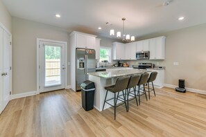 Apartment (2 Bedrooms) | Interior - 4 Mi to Auburn University: Townhome w/ Fenced Yard (Opelika)