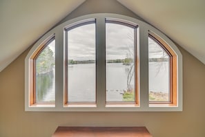Interior - Waterfront Cabin w/ Deck: Serene Eddington Escape (Eddington)