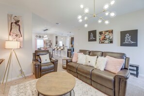 House (3 Bedrooms) | Interior - Pet-friendly Home w/ Fenced Yard in Manor (Manor)