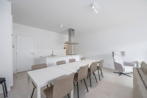 Dining - Short Text for EN is not Available (Middelkerke)