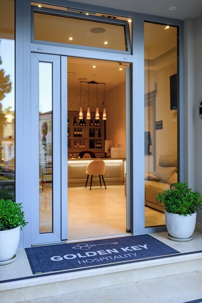 波雷奇精品酒店金鑰匙