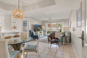 Smart TV - One Bedroom @ Beach Club (St Simons Island)