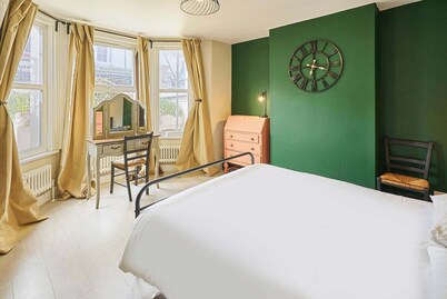 Host & Stay | Blatchington Road