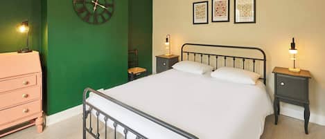 1 bedroom, desk, iron/ironing board, bed sheets