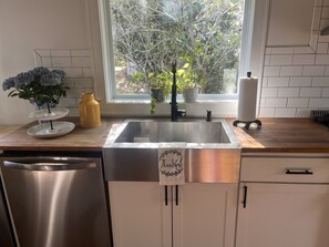 Fridge, microwave, dishwasher, electric kettle