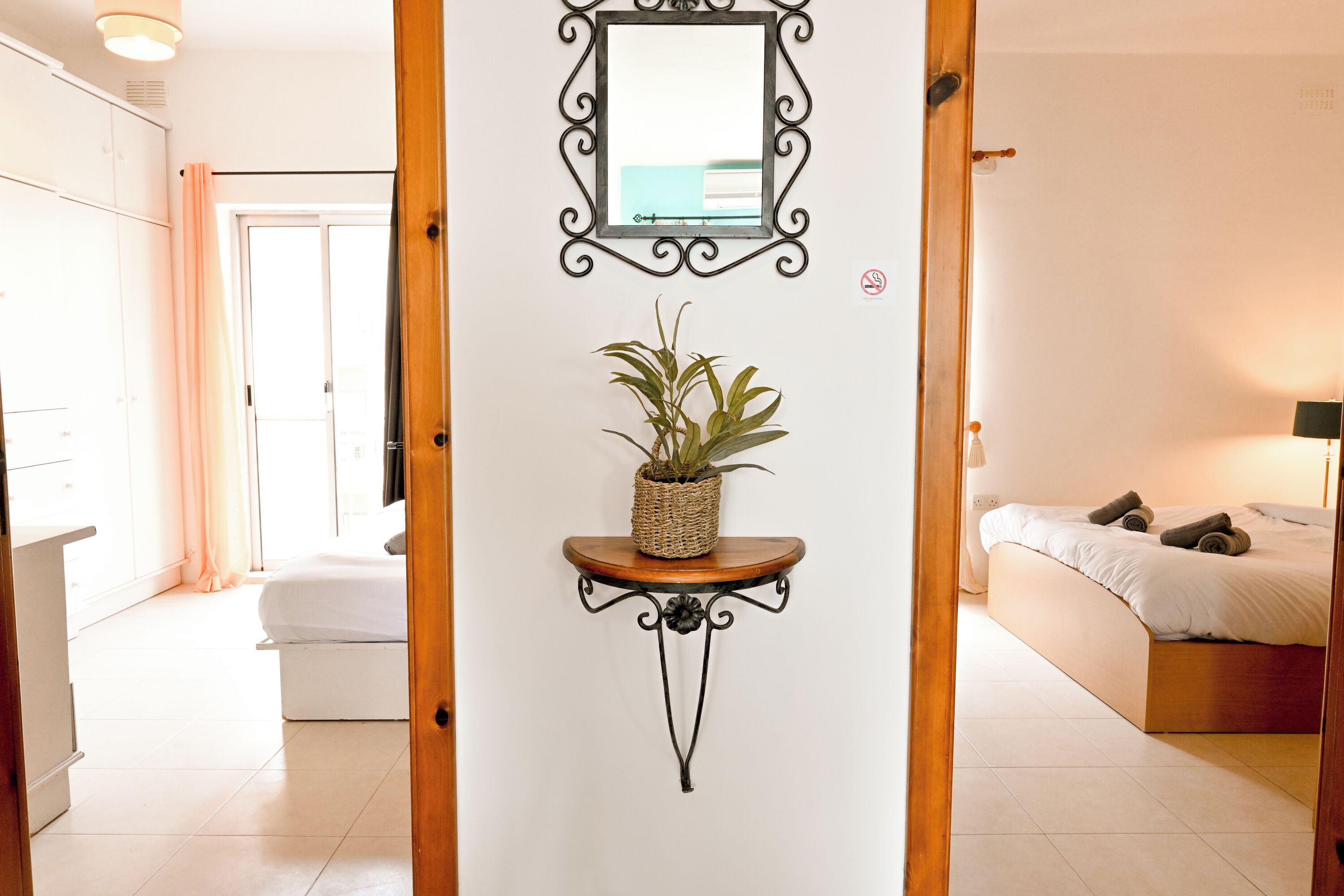 2 soverom, strykejern/-brett, wi-fi (inkludert) og sengetøy