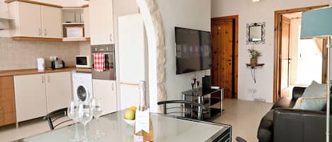 Standard Apartment, Multiple Bedrooms (Seaview Apart 5mn From Sea Xemxija) | Living area