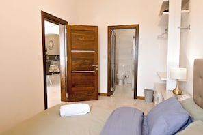 Apartamento estándar, 3 habitaciones, microondas (Sea & Valley Views Żebbuġ Gozo) | 3 dormitorios