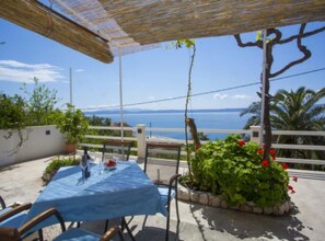 Studio (Superior Studio Apartment with Terrac) | Terrace/patio - Sea View Apartments Lendic Podgora (Podgora)