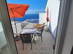 Estudio (Classic Studio Apartment with Terrace) | Vistas desde la habitación