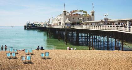 Apartment in Brighton Near the Beach