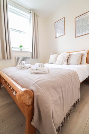 Apartment | 2 bedrooms - Right by Oval Station - 2 bed Flat Free Wifi (London)