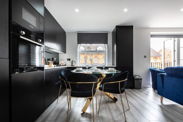 2 bedrooms