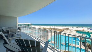 Outdoor dining - New Complex!  Beachfront 3BR, 3RD FLOOR, LAZY RIVER AND WATER SLIDE!! (Gulf Shores)