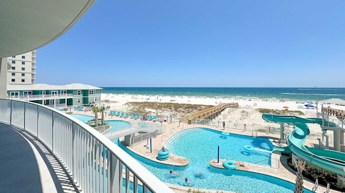 New Complex!  Beachfront 3BR, 3RD FLOOR, LAZY RIVER AND WATER SLIDE!!