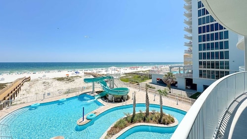 New Complex!  Beachfront 3BR, 3RD FLOOR, LAZY RIVER AND WATER SLIDE!!