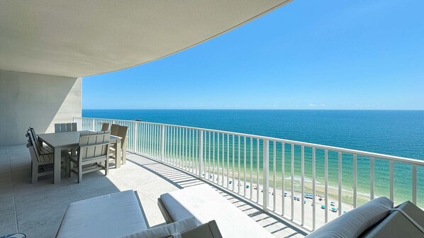 Outdoor dining - New Complex!  Beachfront 3BR Beauty! LAZY RIVER and WATER SLIDE!! (Gulf Shores)