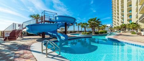 Una piscina techada