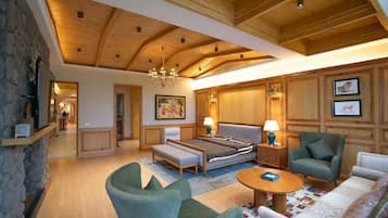 RajBagh Suite | 1 bedroom, desk, laptop workspace, free WiFi