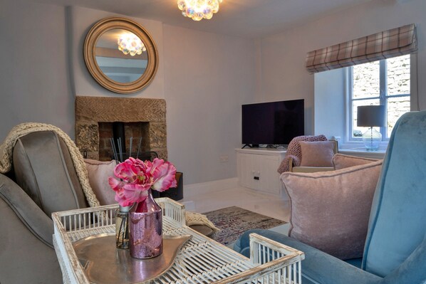 Cottage | Living room - Cottage in Bakewell Near Peak District (Bakewell)
