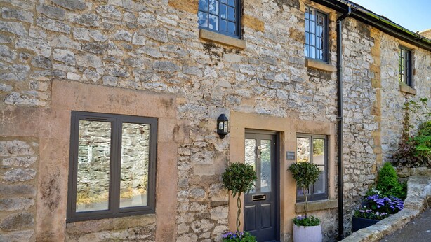 Cottage | Exterior - Cottage in Bakewell Near Peak District (Bakewell)
