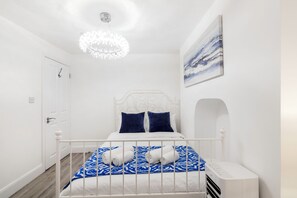 2 Schlafzimmer, Bügeleisen/Bügelbrett, WLAN, Bettwäsche