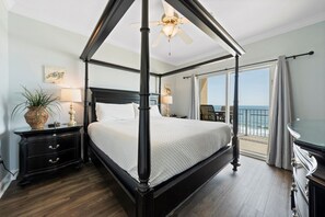3 dormitorios, tabla de planchar con plancha, wifi gratis y ropa de cama