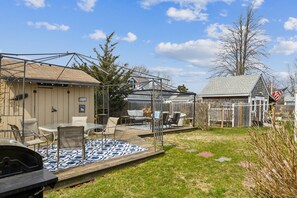 Cottage, 2 Bedrooms | Outdoor dining