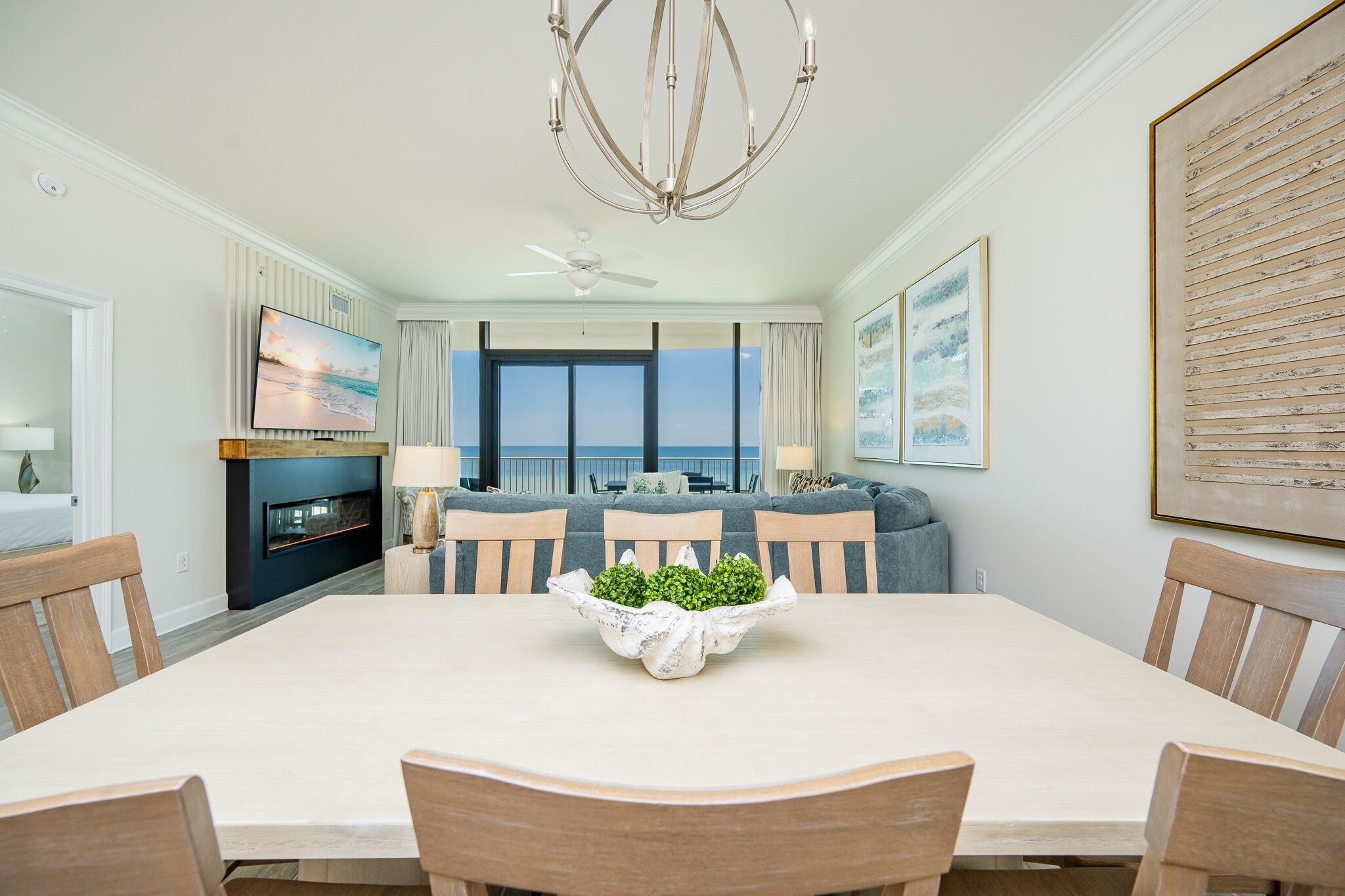 Condo, 3 chambres | Restauration