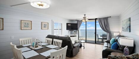 スマートテレビ、DVD プレーヤー