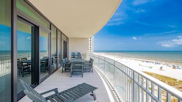 Condo, 4 Bedrooms | Outdoor dining