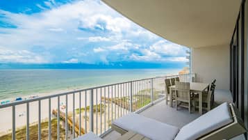 Huoneisto, 3 makuuhuonetta | Ulkoalueet