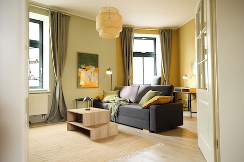 Ruhiges zentrales 2-Zimmer Apartment "Borny" in Schwerin