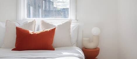 5 Schlafzimmer, Bügeleisen/Bügelbrett, Reisekinderbett, WLAN