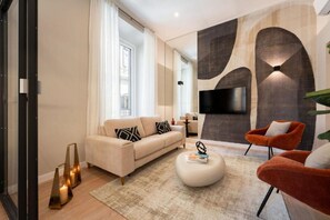 Tv, dvd-spelare och en stereo