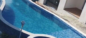 Apartment in cozy Imbassai, 5 minutes from where the river meets the sea -