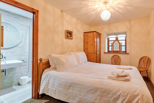 コテージ | 6 室のベッドルーム、アイロン / アイロン台