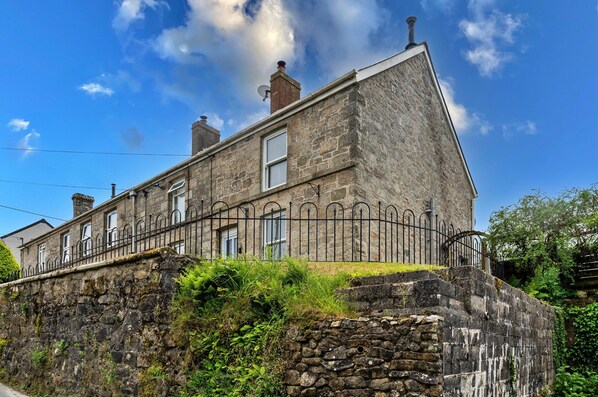 Cottage | Exterior