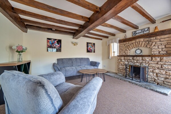 Cottage In Bridgnorth With Hot Tub & Garden - Bridgnorth