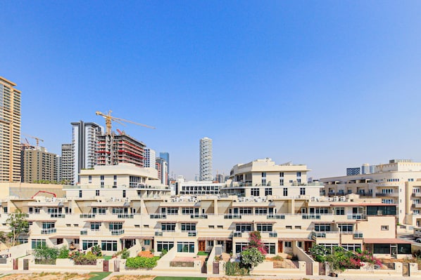 Appartement, balcon, vue parc | Vue de la chambre